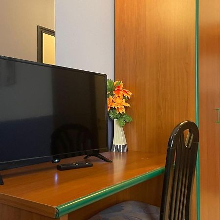 Hotel Arda Fiorenzuola 피오렌주올라 다르다 외부 사진