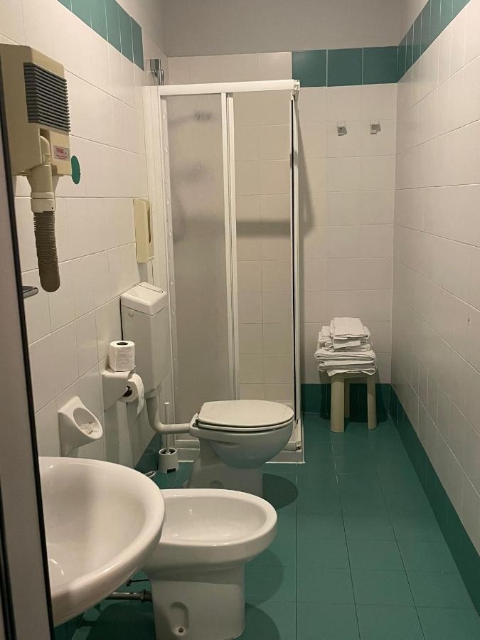 Hotel Arda Fiorenzuola 피오렌주올라 다르다 외부 사진