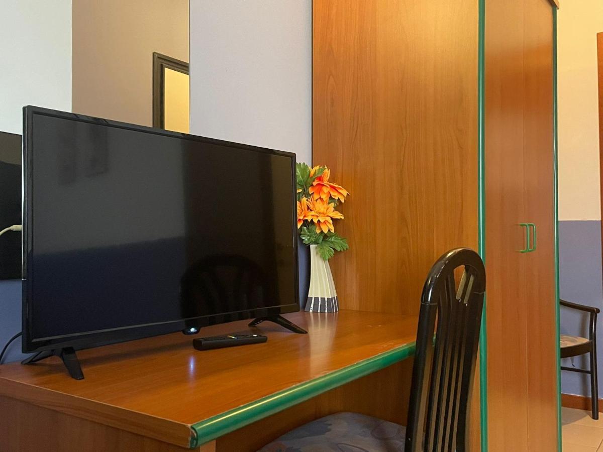 Hotel Arda Fiorenzuola 피오렌주올라 다르다 외부 사진