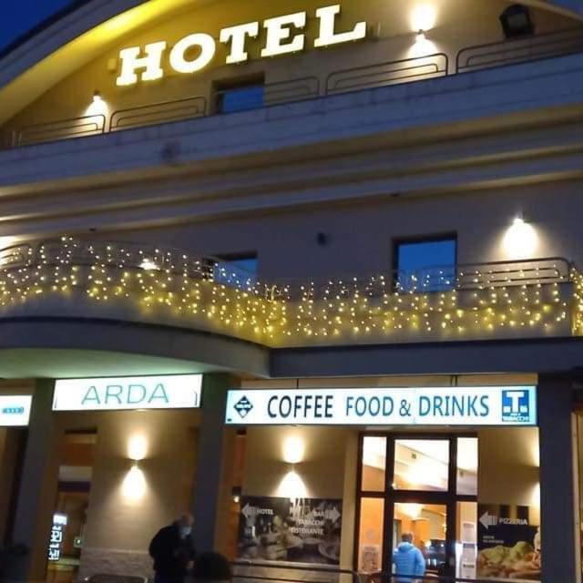 Hotel Arda Fiorenzuola 피오렌주올라 다르다 외부 사진