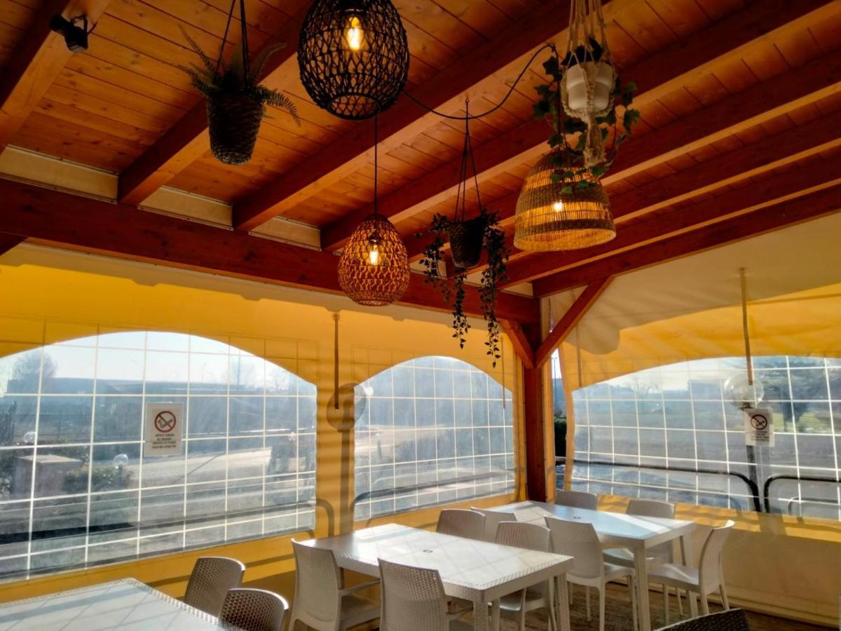 Hotel Arda Fiorenzuola 피오렌주올라 다르다 외부 사진